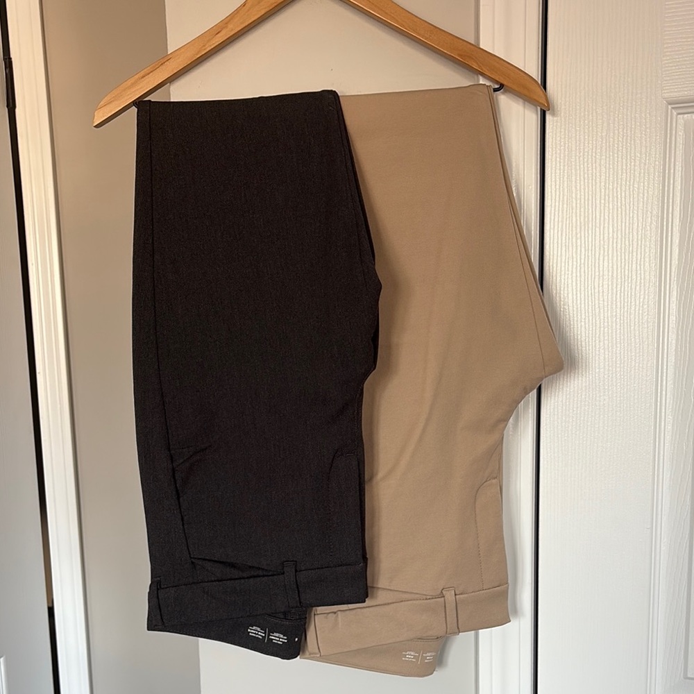 NWOT Old Navy Pixie Skinny Trousers
I removed the tags but never worn them